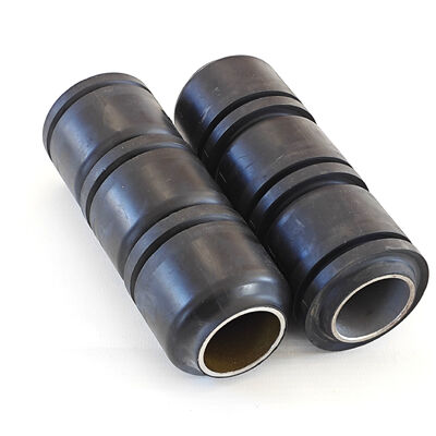 Coupe de gommage de type TA pour les opérations dans les champs pétrolifères avec une pression allant jusqu'à 10 000 PSI, du nitrile (NBR), du HNBR, des matériaux FKM et une dureté de 70 à 90 Shore A